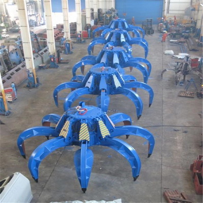 廢鋼用什么抓斗作業(yè)？浩鑫起重機械專業(yè)解答